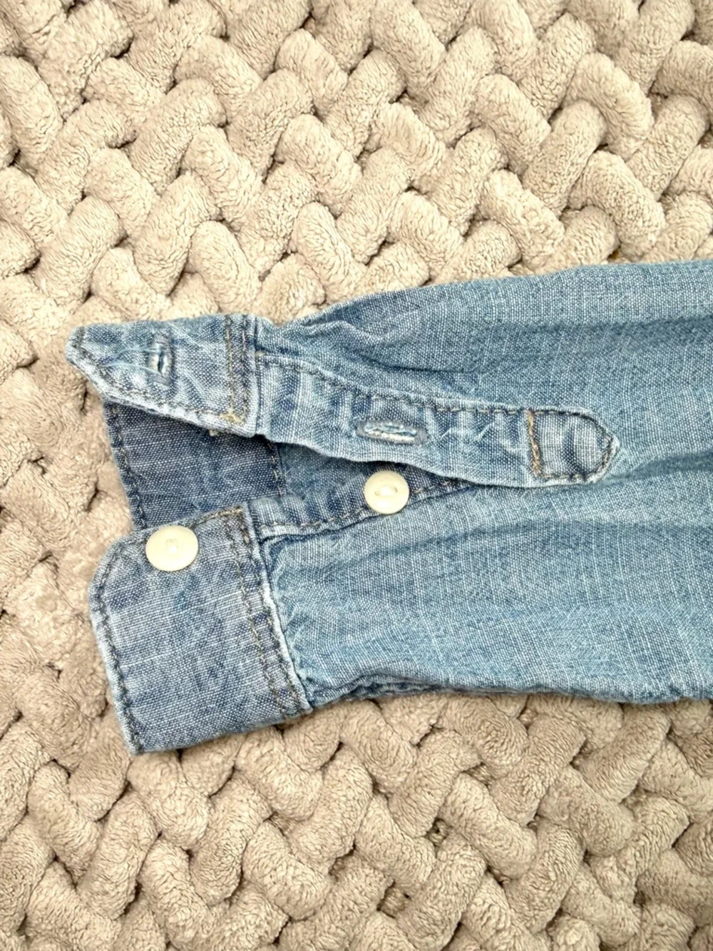 Gap Baby | Chambray Collared Shirt in Washed Medium Blue | 12-18 Months